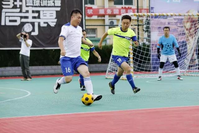 第213期你在天堂和上帝单挑时，让着点他